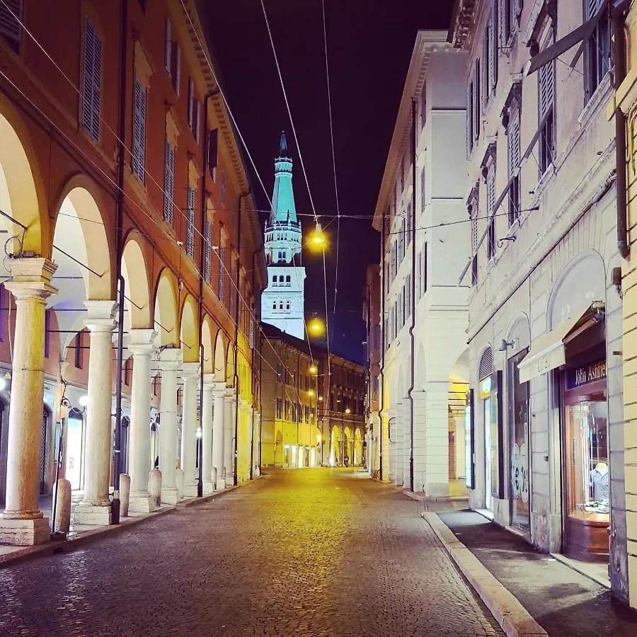 Appartamento Casa Viola, Deliziosa Mansarda In Centro Storico Modena