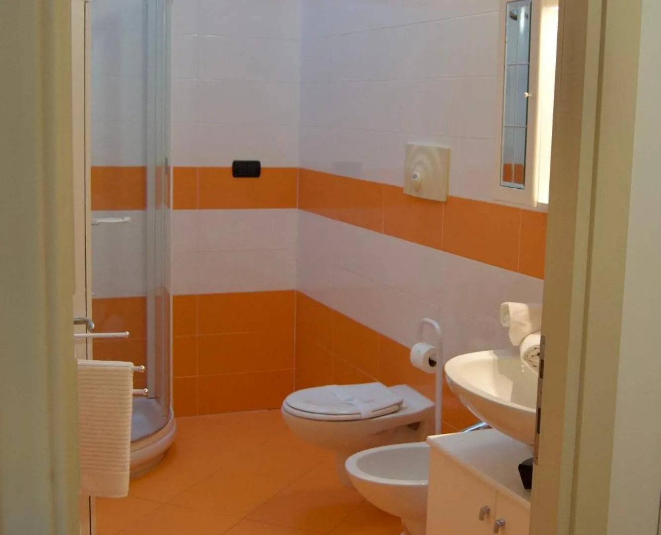 Appartamento Casa Viola, Deliziosa Mansarda In Centro Storico Modena 0*,  Italia